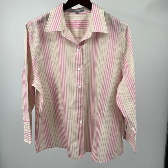 Foxcroft Women's Wrinkle Free Button Front 3/4 Sleeve Blouse Striped - Picture 2 of 6